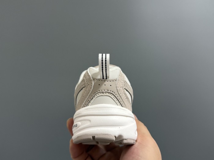 530 Leather Upper Elastic Band Dad Shoes for Kids 4 colors 28998742