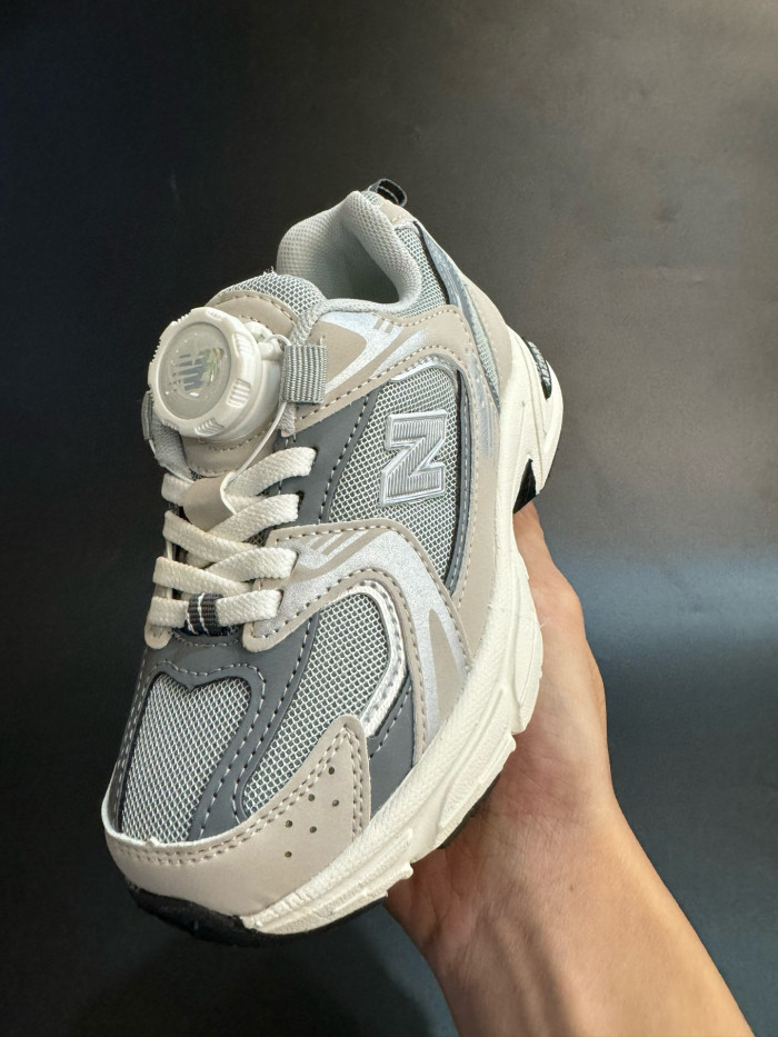 530 Rotating BuckleChunky Retro Sneakers for Kids 4 colors 28999003