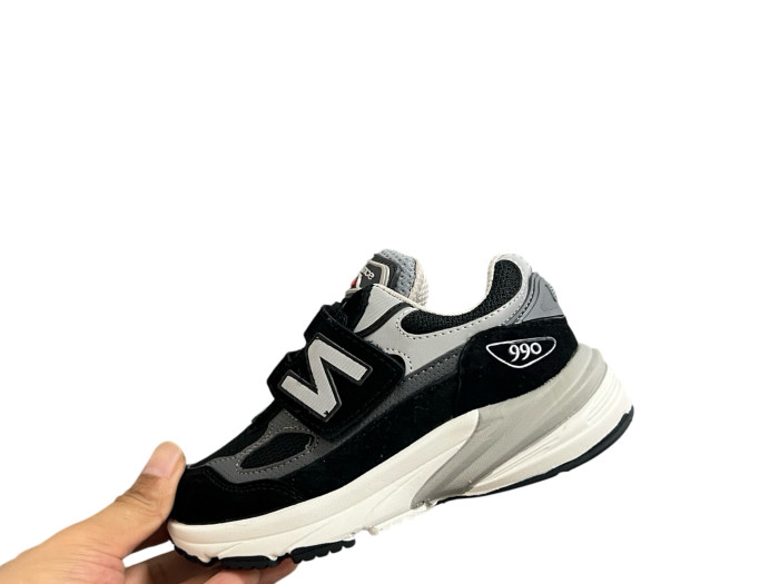 990V6 Hook And Loop Sports Shoes for Kids 5 colors 28999108