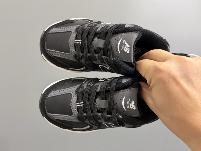 530 Leather Upper Elastic Band Dad Shoes for Kids 4 colors 28998742