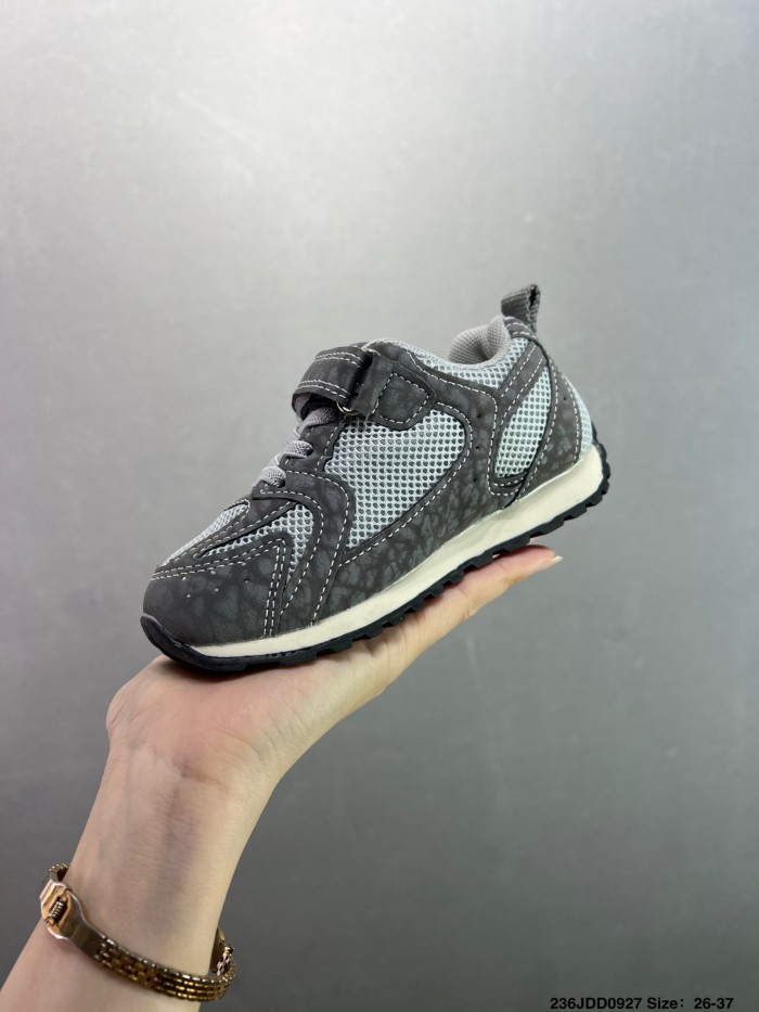 Korean Style 996 Hook And Loop Sports Shoes for Kids 8 colors 28999124