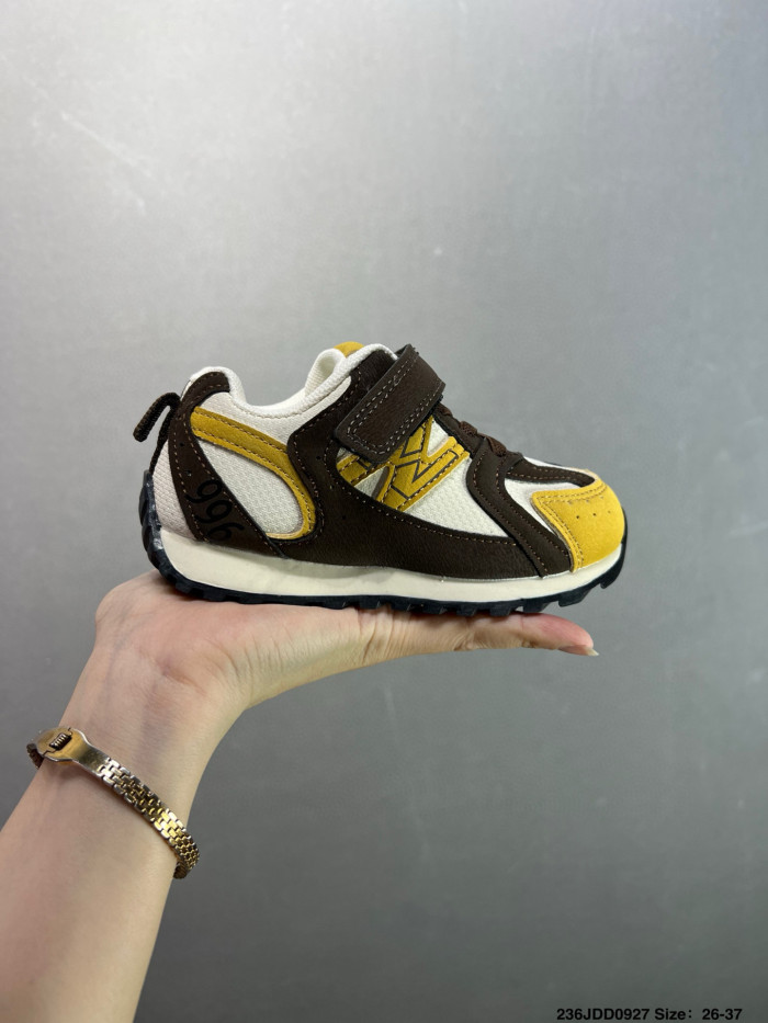 Korean Style 996 Hook And Loop Sports Shoes for Kids 8 colors 28999124