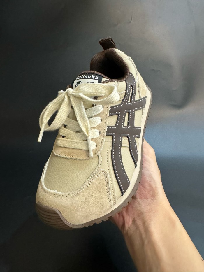 Autumn Winter Retro Leather Sneakers for Kids 3 colors 29006181