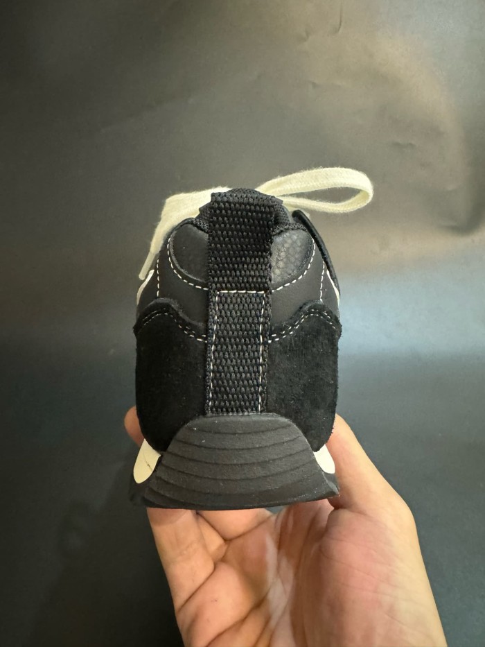 Autumn Winter Retro Leather Sneakers for Kids 3 colors 29006181