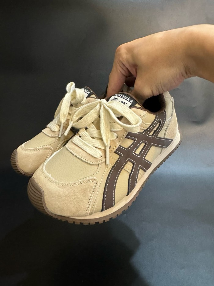 Autumn Winter Retro Leather Sneakers for Kids 3 colors 29006181