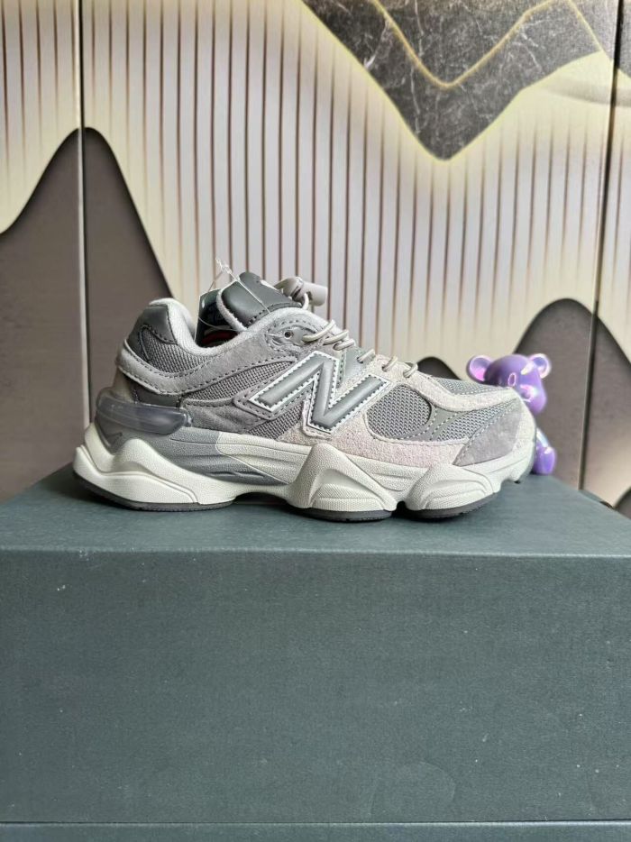 9060 Style Elastic Lace Slip-On Design Dad Sneakers for Kids 8 colors 29010825