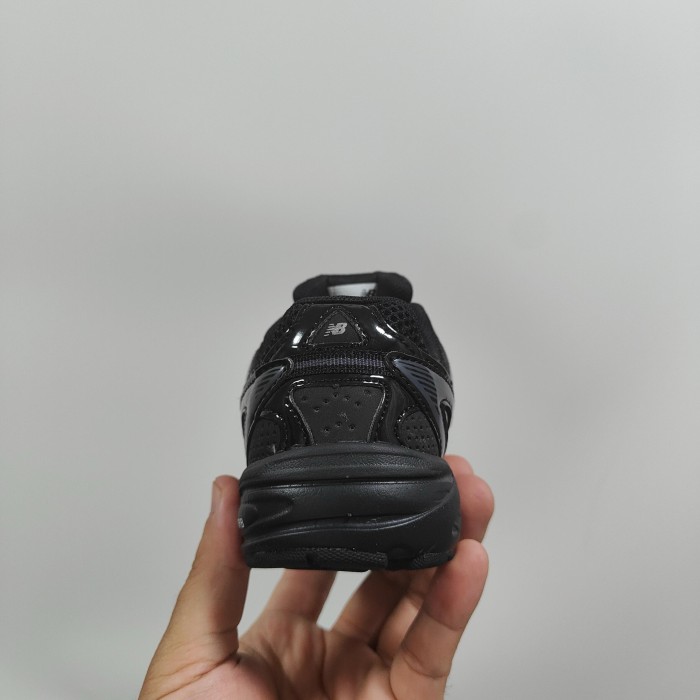509 Series Breathable Mesh Non-Slip Retro Running Shoes for Kids 8 colors 29010815