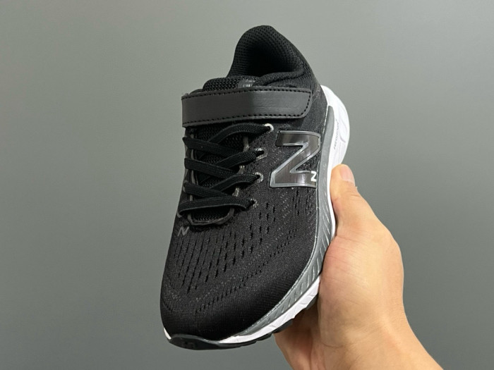 860 V2 Velcro Sports Shoes for Kids 6 colors 29011739