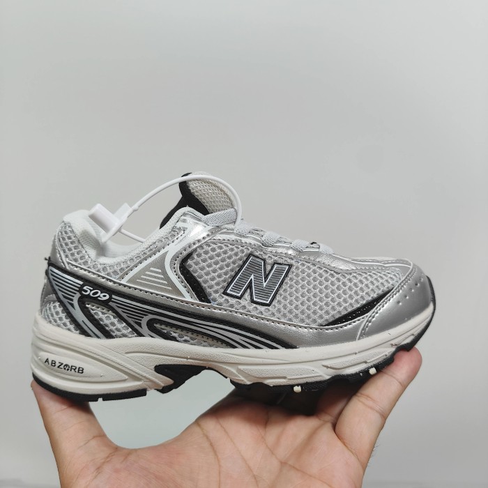 509 Series Breathable Mesh Non-Slip Retro Running Shoes for Kids 8 colors 29010815