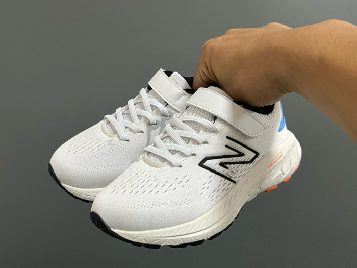 860 V2 Velcro Sports Shoes for Kids 6 colors 29011739