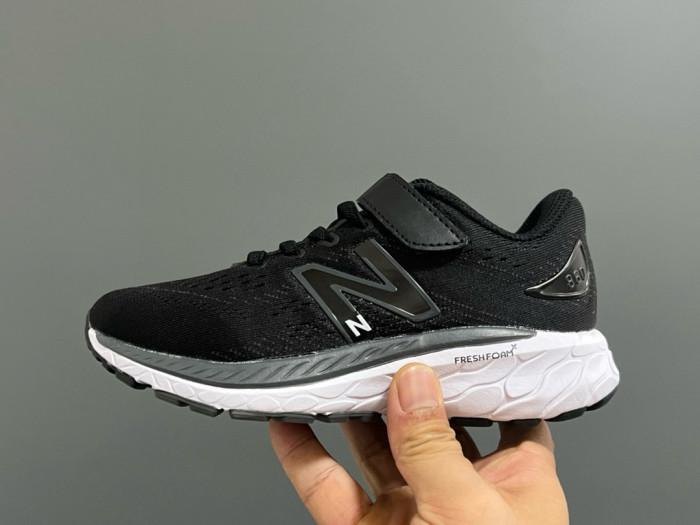 860 V2 Velcro Sports Shoes for Kids 6 colors 29011739