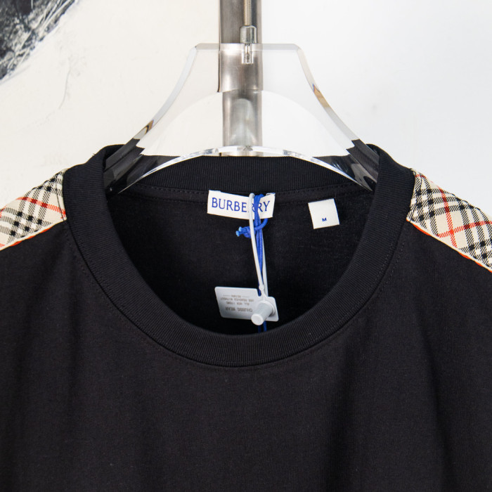 1:1 quality version 28303065 Plaid Trim Tee 2 colors