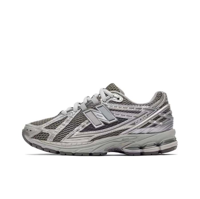 1906 Breathable Mesh Lace-Up Running Sneakers for Kids 12 colors 29018129
