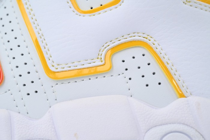 [plus-size shoes]Alien Mid-top Men's White Blue and Yellow Pippen Basketball Shoes 29030413