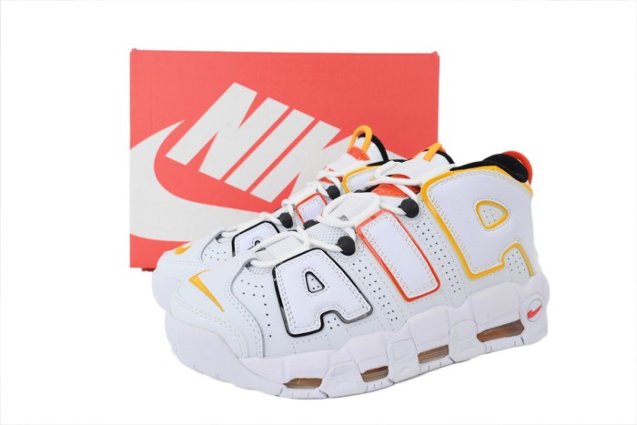 [plus-size shoes]Alien Mid-top Men's White Blue and Yellow Pippen Basketball Shoes 29030413