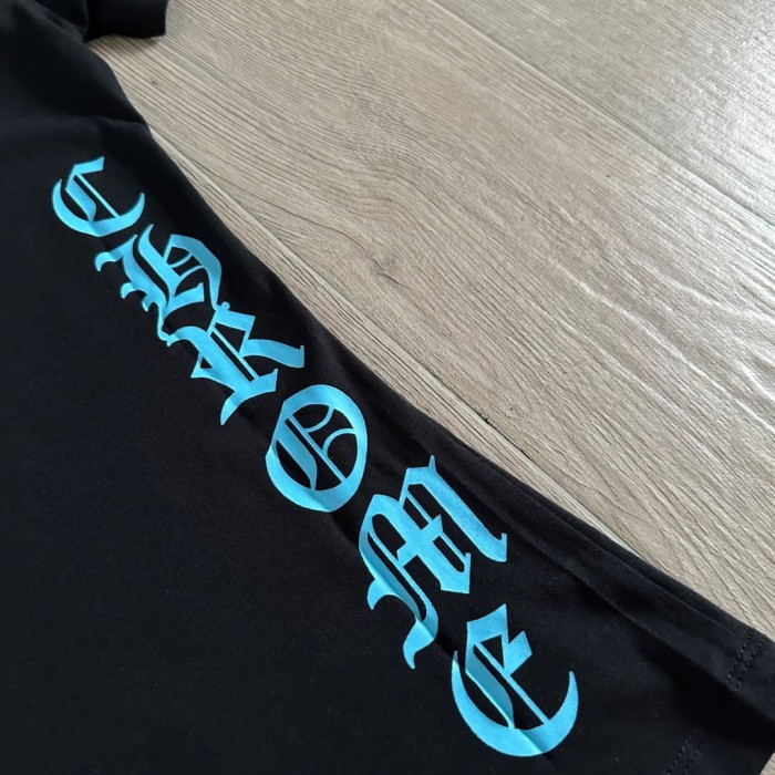 1:1 quality version Sanskrit Small Logo Print V-Neck Tee for girls 29033516