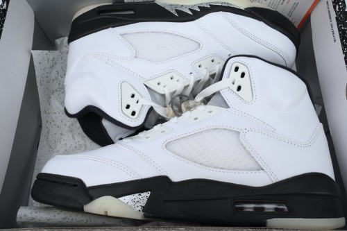 [plus-size shoes] Jordan 5  Oreo  White & Black Retro Basketball Shoes 29035491