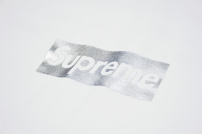 Streetwear Style Subtle Box Logo White Tee 29047477