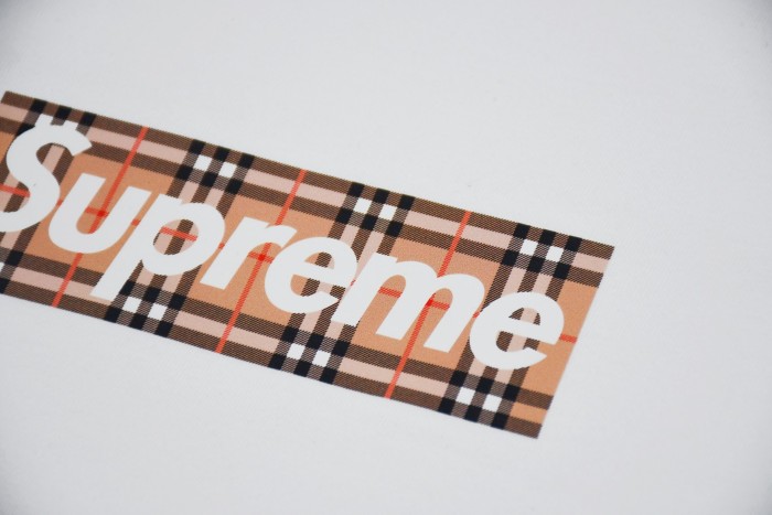 Tartan Plaid Box Logo Crew Neck Tee 2 colors 29047427