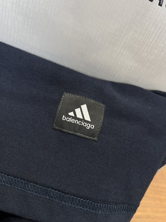 1:1 quality version Luxury sports collaboration, everyday commuting, versatile shirt 2 colors 29077446