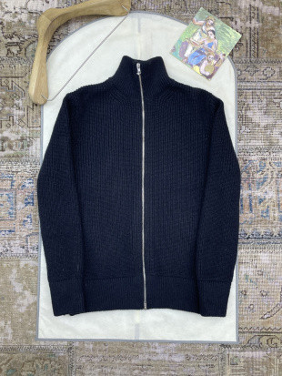 1:1 quality version Minimalist High-Neck Ribbed Zip-Up Knit Cardigan 29077600