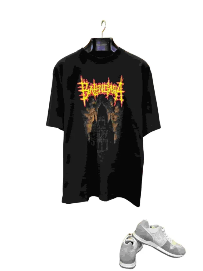 1:1 quality version Yellow and red spiny flame Gothic font vintage short-sleeved T-shirt 29077501