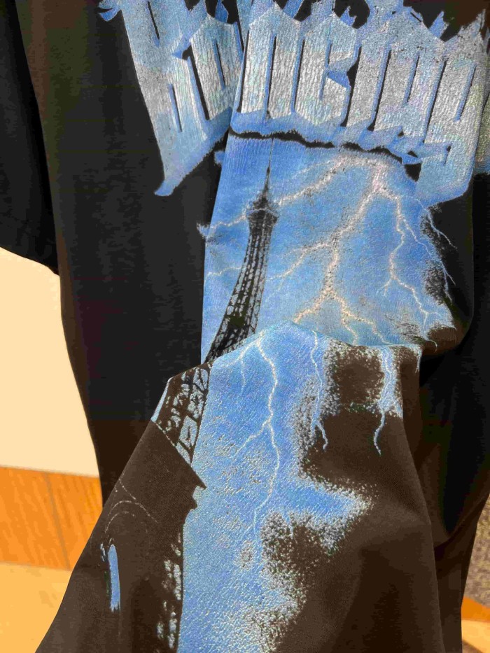 1:1 quality version Ice Blue Spike Gothic Font Eiffel Tower Printed T-shirt 29077527