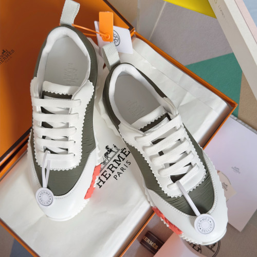 [plus-size shoes]Bouncing Couple Style Mixed Material Breathable Casual Sneakers 3 colors 29085233