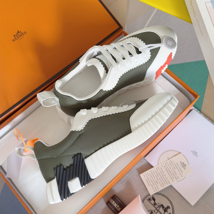 [plus-size shoes]Bouncing Couple Style Mixed Material Breathable Casual Sneakers 3 colors 29085233
