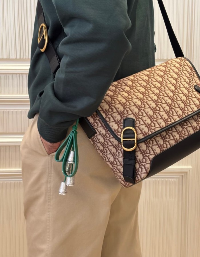 1:1 qualituy verson Oblique Monogram Messenger Bag Crossbody Shoulder Bag For Men 3 colors 29092536
