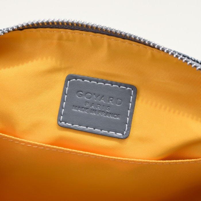 1:1 qualituy verson Spacious Monogram Toiletry Bag Cosmetic Pouch For Travel & Daily Use 7 colors 29092500