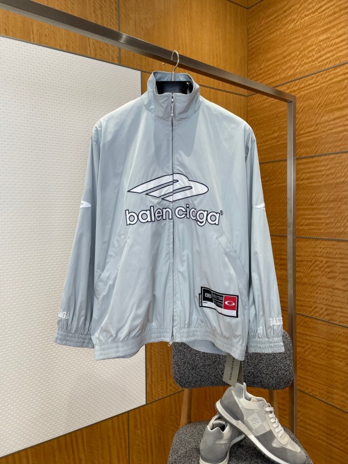 1:1 quality version Logo Embroidered Football Sports Stand Collar Jacket 2 colors 29093640