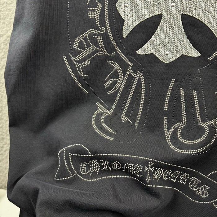 1:1 quality version Crystal Horseshoe & Cross Logo Washed Black Distressed T-Shirt 2 colors 29098022