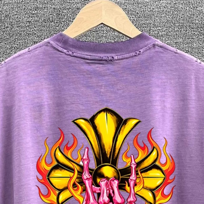 1:1 quality version Flame & Skeleton Hand Cross Print Washed Purple T-Shirt 29098172