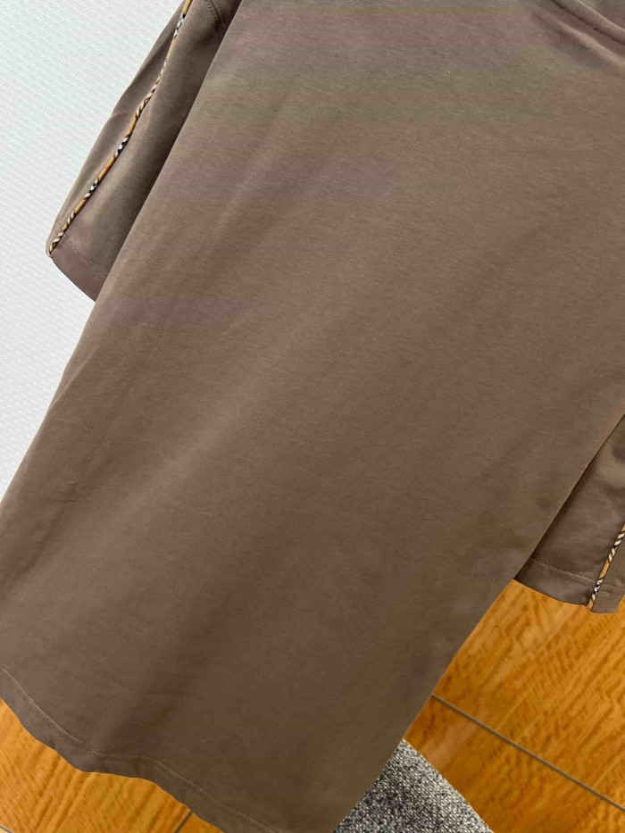 1:1 quality version Classic Plaid Strap Embroidered Crewneck T-shirt 3 colors 29105472