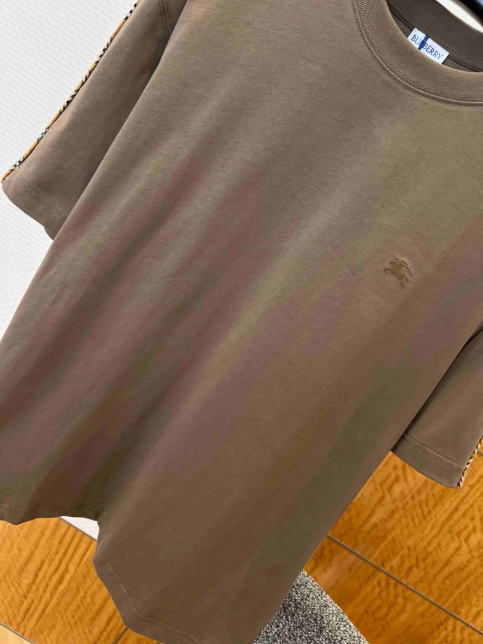 1:1 quality version Classic Plaid Strap Embroidered Crewneck T-shirt 3 colors 29105472
