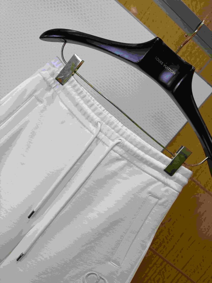 1:1 quality version Classic CD Embroidered Casual Sports Shorts 4 colors 29106364