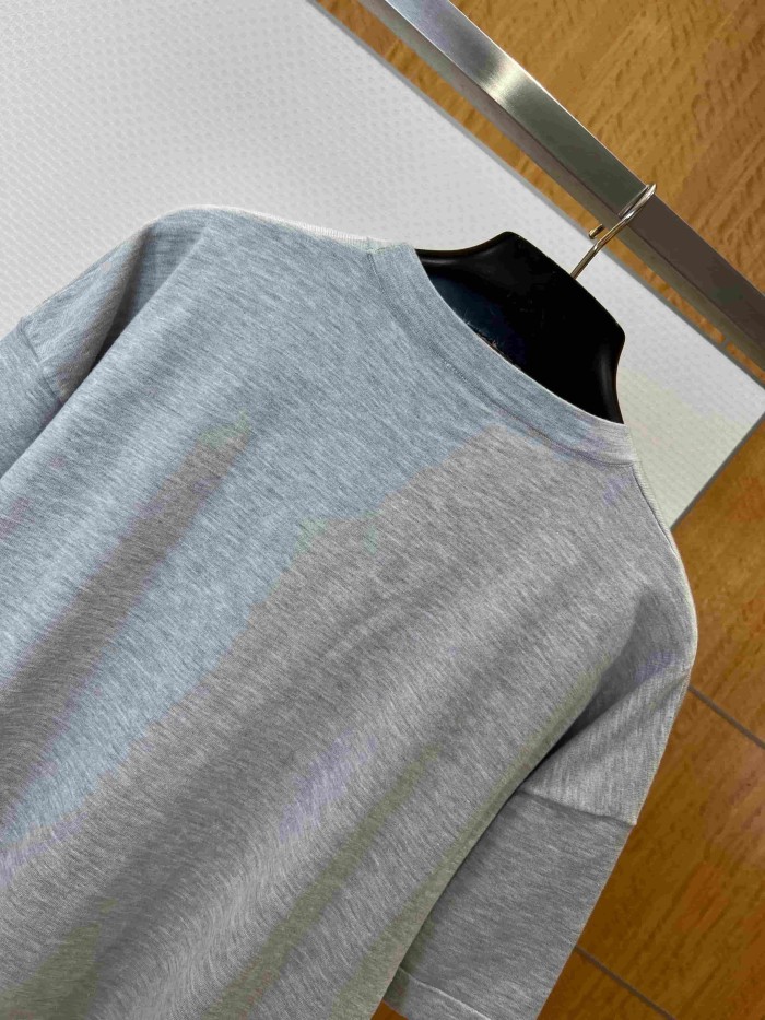 1:1 quality version Minimalist Subtle Jacquard Logo Crew Neck T-shirt 29106609