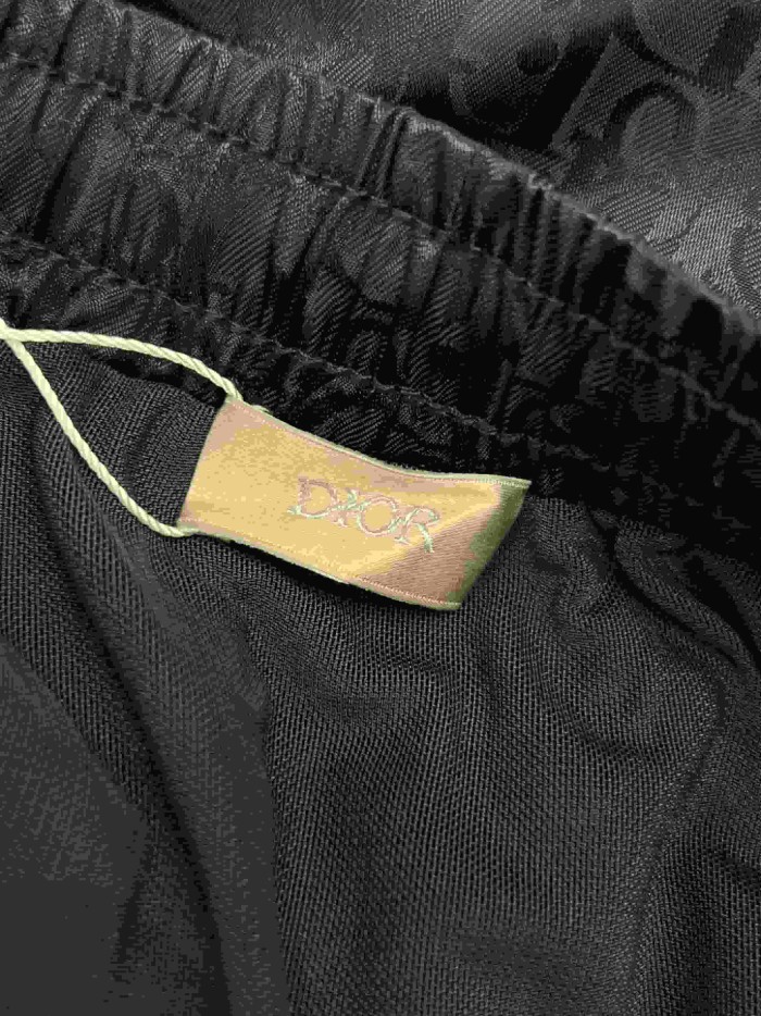 1:1 quality version All Over Subtle Print Quick Dry Breathable Drawstring Casual Shorts 29106710