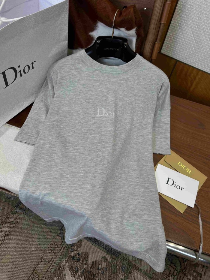 1:1 quality version Minimalist Subtle Jacquard Logo Crew Neck T-shirt 29106609