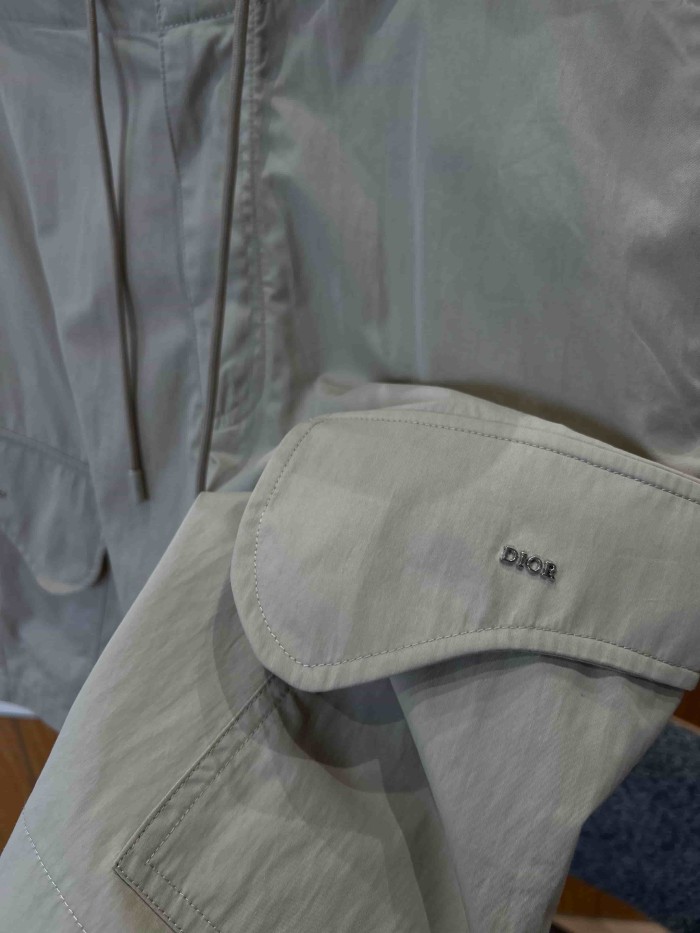 1:1 quality version Metal Logo Drawstring Big Pocket Cargo Shorts 2 colors 29106853
