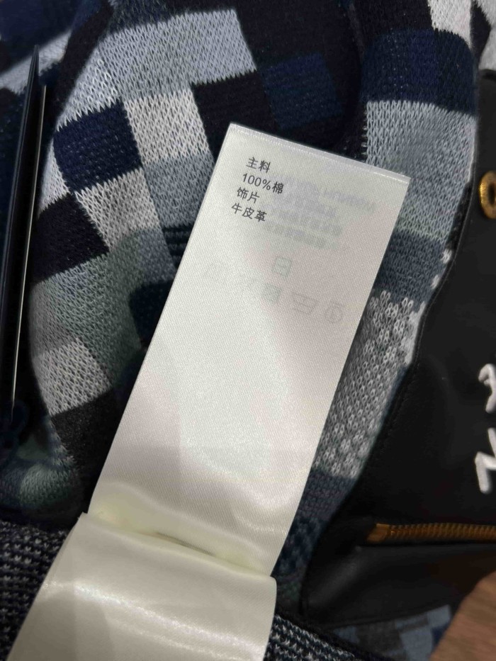 1:1 quality version Blue Grey Black Gradient Pixel Plaid With Leather Patch Pocket Knitted Drawstring Shorts 29107812