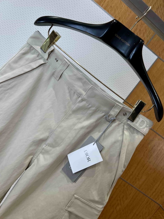 1:1 quality version Letter Embroidered Cargo Casual Straight-Fit Five-Point Shorts 2 colors 29107462