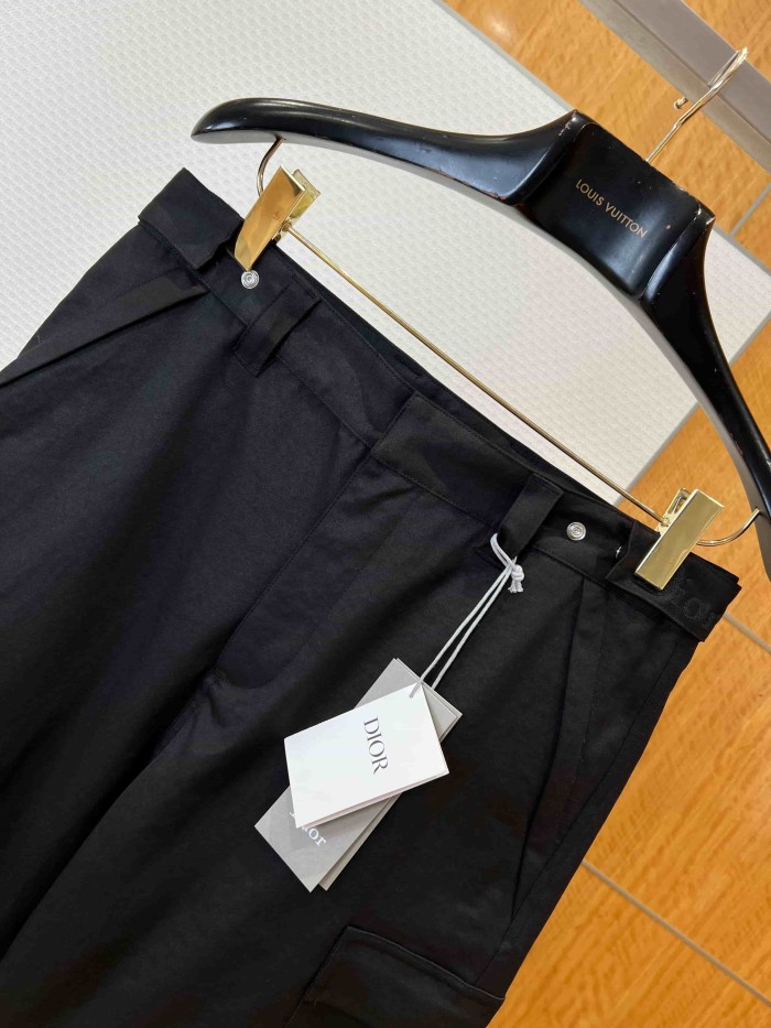 1:1 quality version Letter Embroidered Cargo Casual Straight-Fit Five-Point Shorts 2 colors 29107462