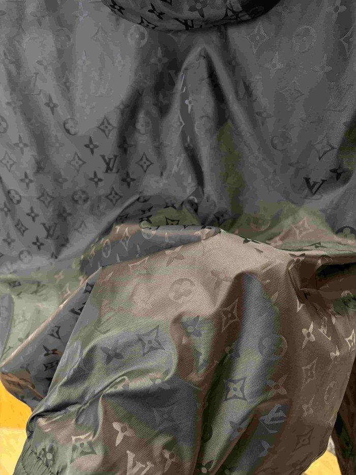 1:1 quality version Nylon Allover Jacquard Hidden Print Drawstring Hooded Jacket 2 colors 29115024
