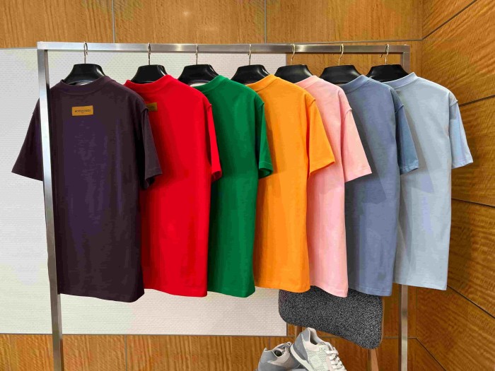 1:1 quality version Cotton Embossed Logo Short Sleeve T-shirt 11 colors 29114534