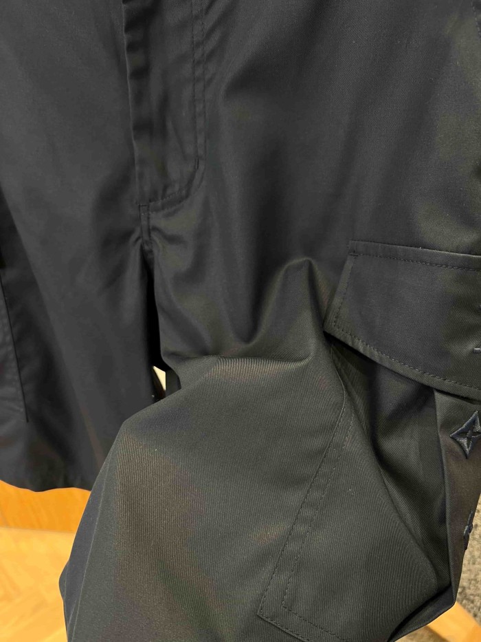 1:1 quality version Cotton Nylon Blend Embroidered Multi-Pocket Cargo Shorts 3 colors 29114996