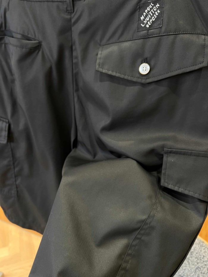 1:1 quality version Cotton Nylon Blend Embroidered Multi-Pocket Cargo Shorts 3 colors 29114996