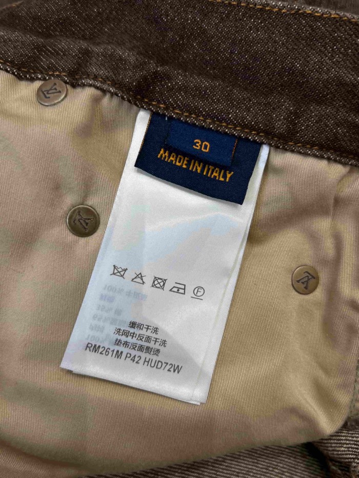 1:1 quality version Leather Patch Vintage Washed Denim Shorts 29114556