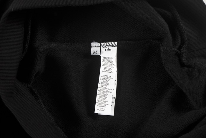 Metal Logo On Chest Solid Color Hoodie 5 colors 29115035
